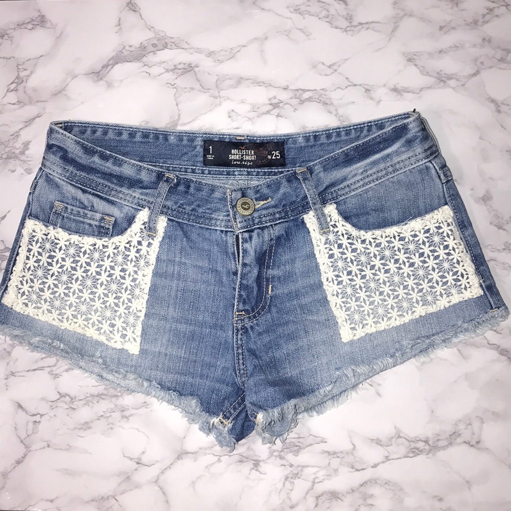 Hollister White Floral Crochet Lace Pocket Shorts
